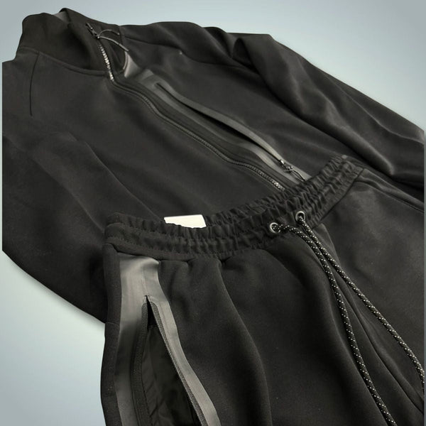 Nike Tech Fleece męski dres z dużą kieszenią z przodu, czarny. Model 2023. Wysoka jakość