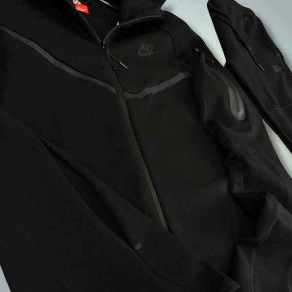 Dres męski Nike Tech Fleece, czarny. Model 2024. Jakość premium