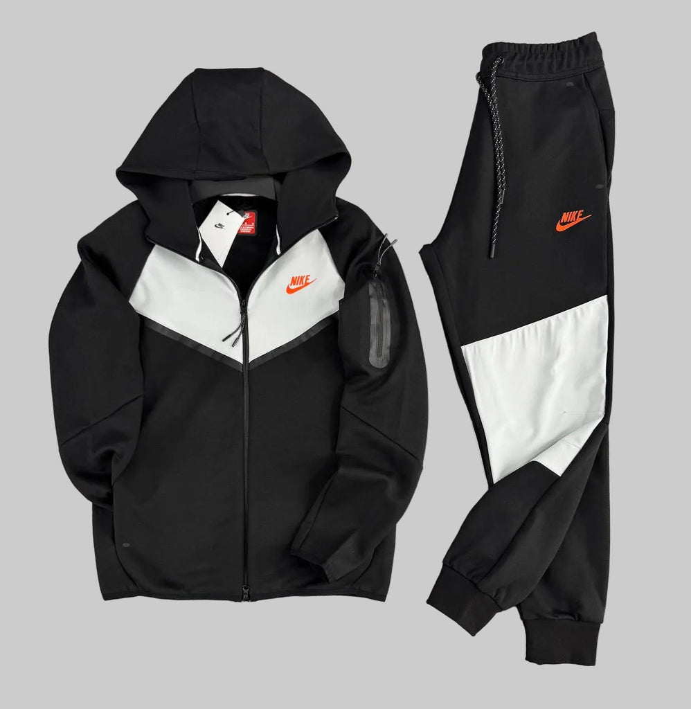 Męski dres Nike Tech Fleece, czarny i ecru