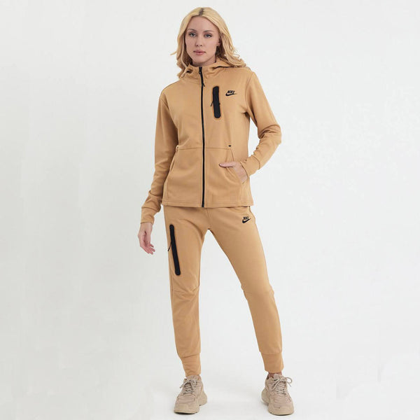 Damski dres Nike Tech Fleece, ciemny beż. Najwyższa jakość
