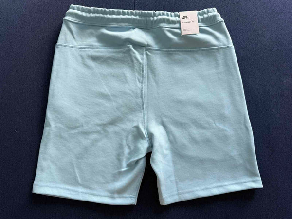 Spodenki sportowe Nike Tech Fleece dla mężczyzn, jasnoniebieskie.