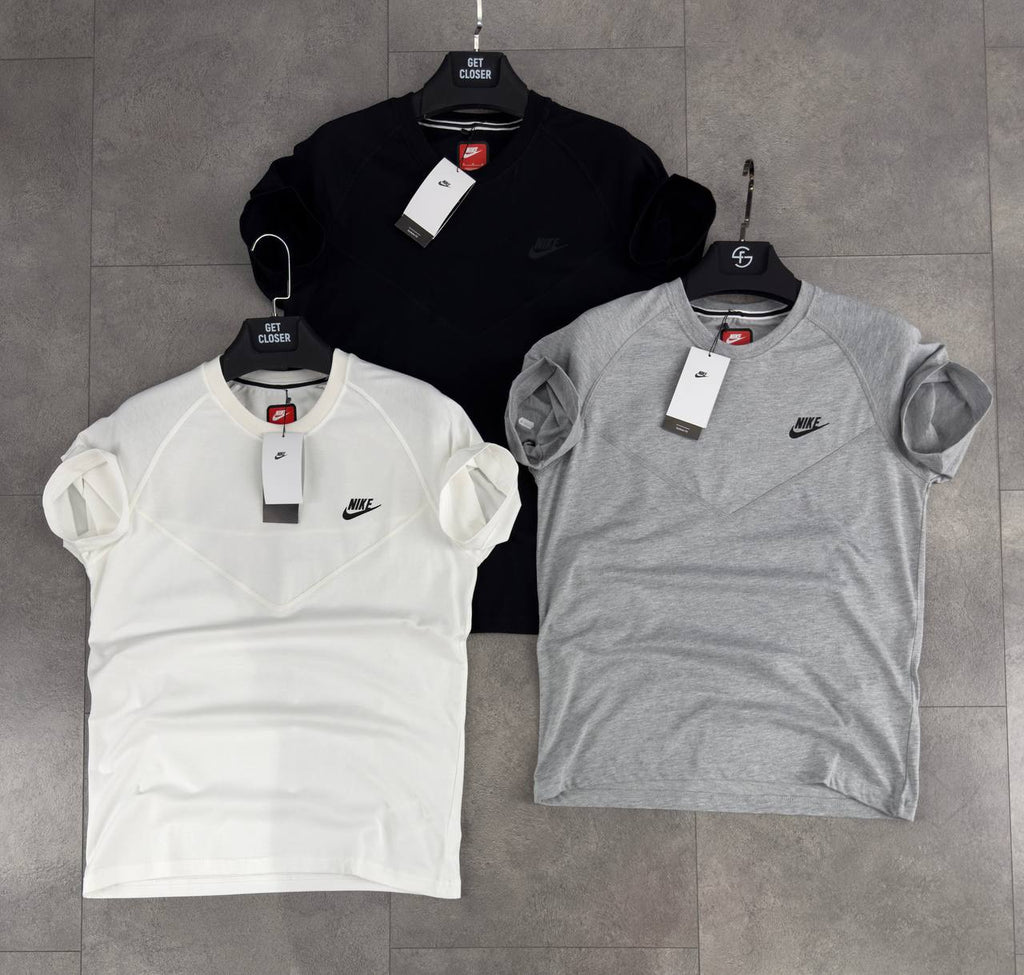 Męska koszulka Nike, ecru.